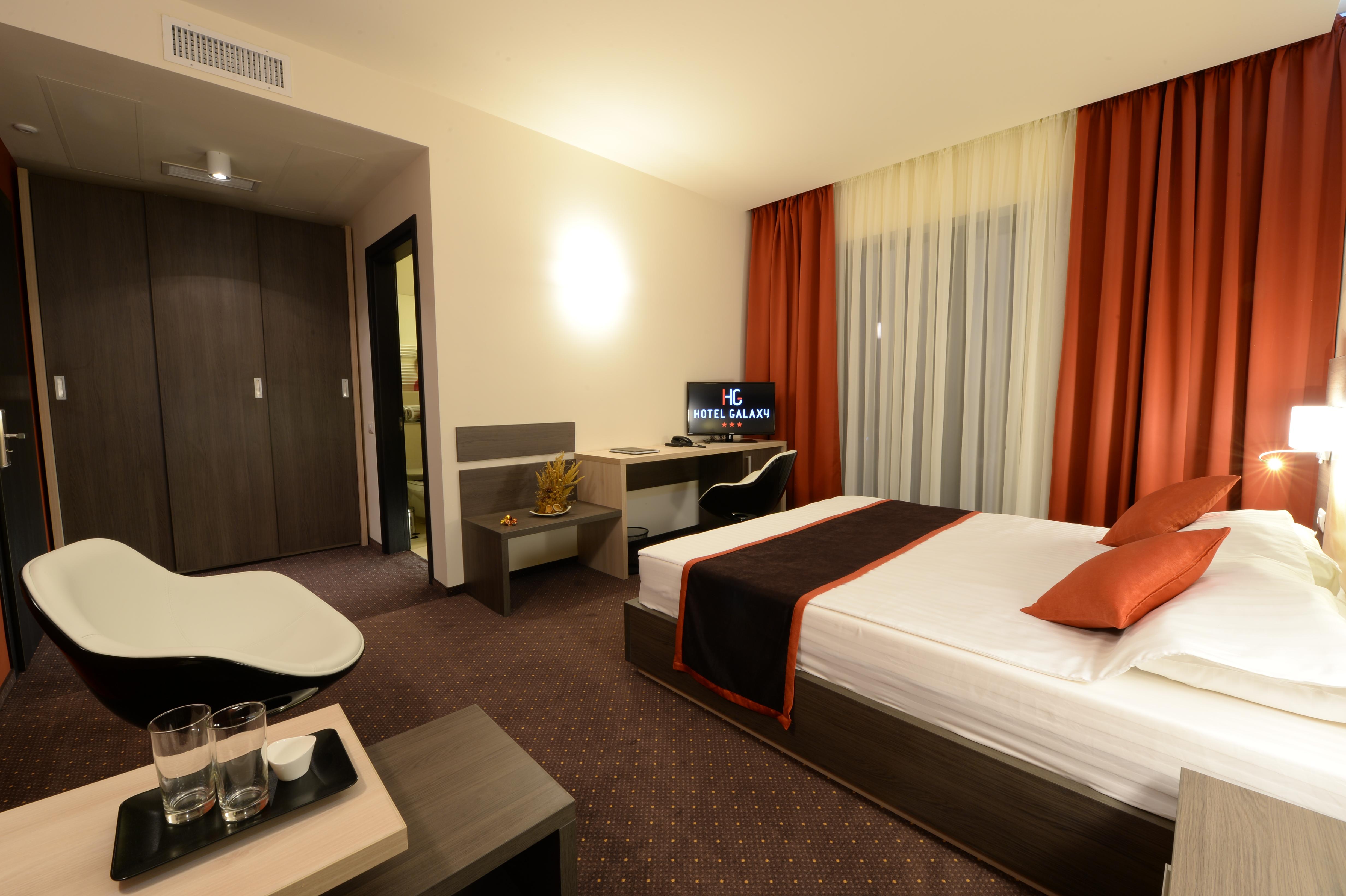 Hotel Galaxy Dumbravita  Dış mekan fotoğraf