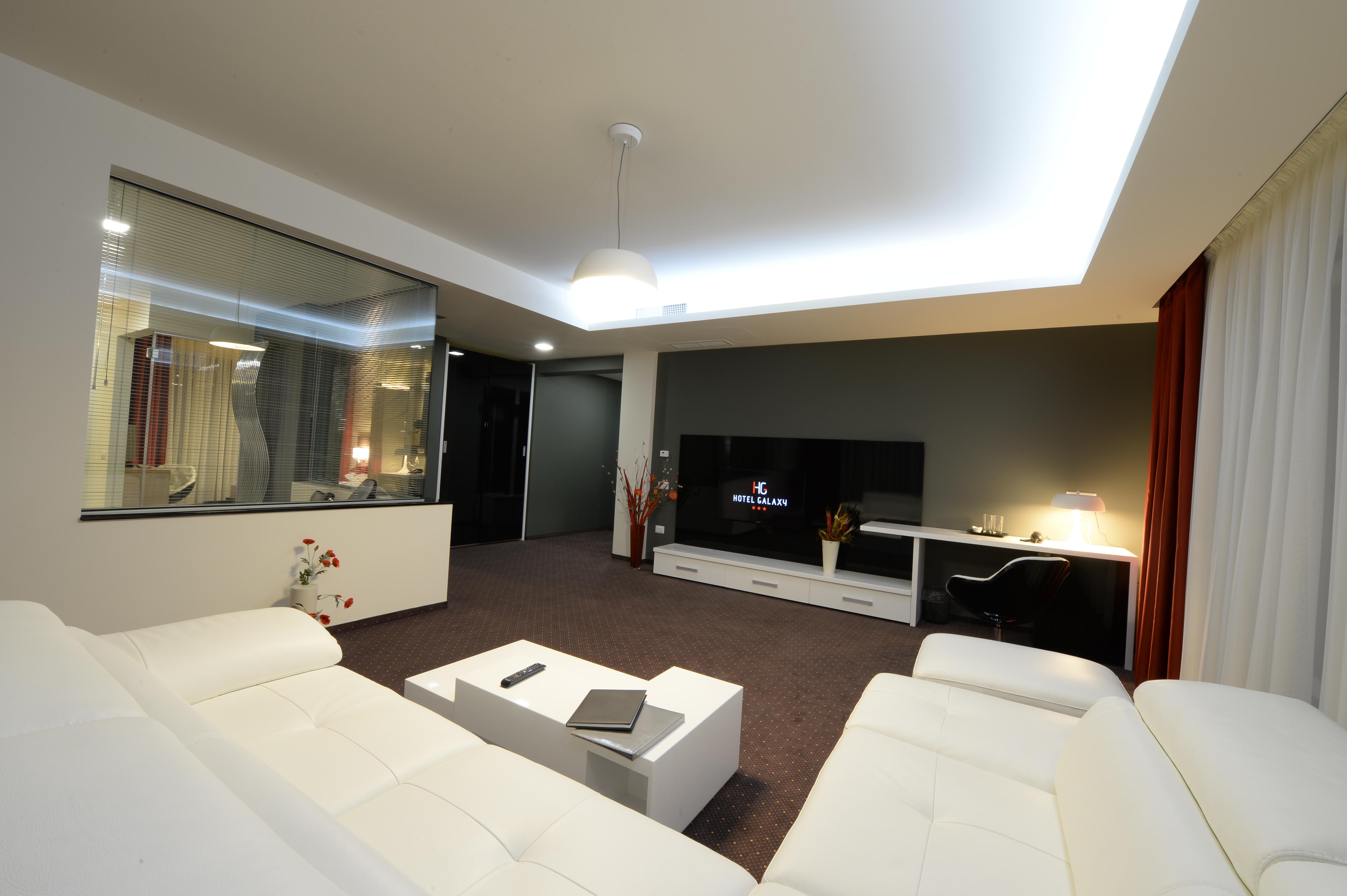 Hotel Galaxy Dumbravita  Dış mekan fotoğraf
