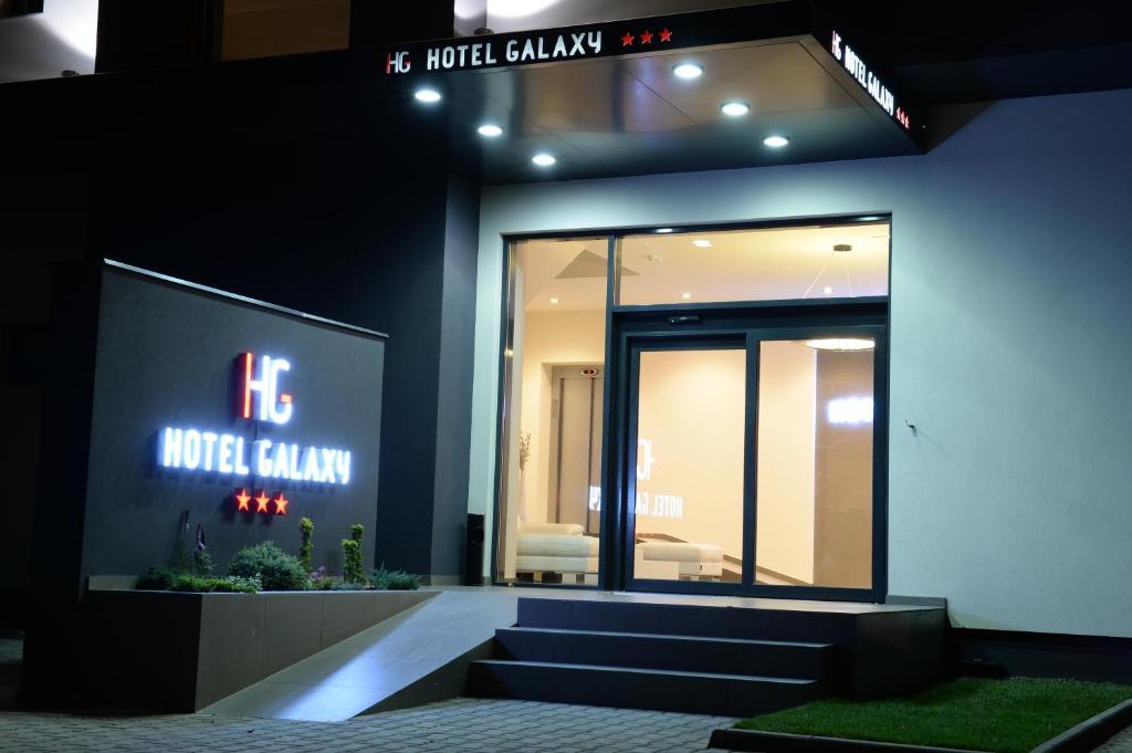 Hotel Galaxy Dumbravita  Dış mekan fotoğraf