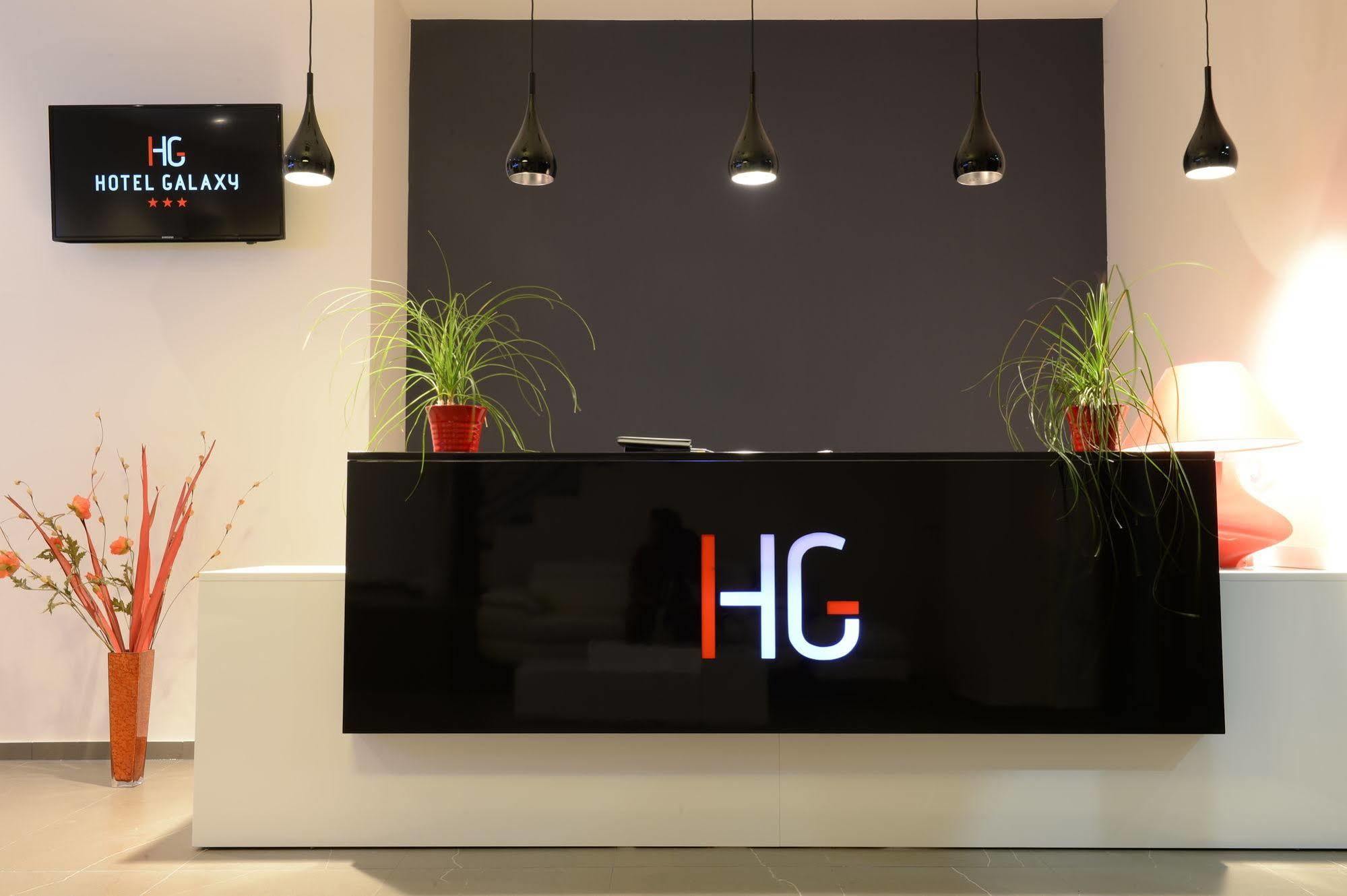 Hotel Galaxy Dumbravita  Dış mekan fotoğraf